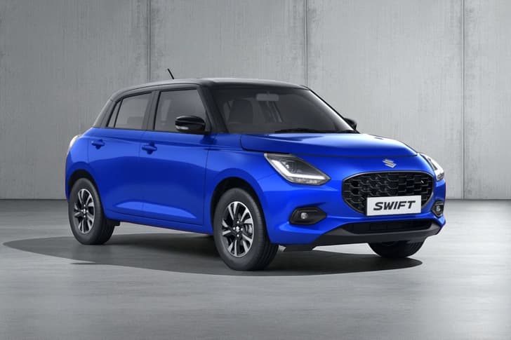 Maruti Suzuki Swift Color Bluish Black   Luster Blue (dual Tone)